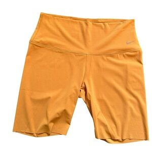 Nike Women’s Zenvy Dri Fit Orange Shorts L NWT
